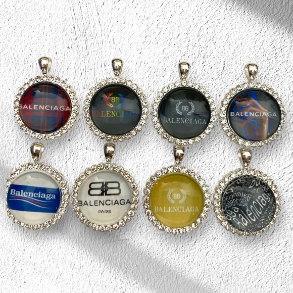 Charms - Picture 1 of 3